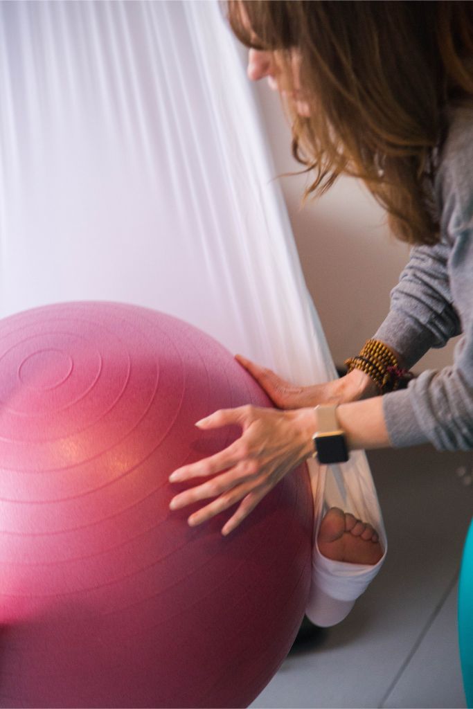 Using the aerial yoga hammock in therapy